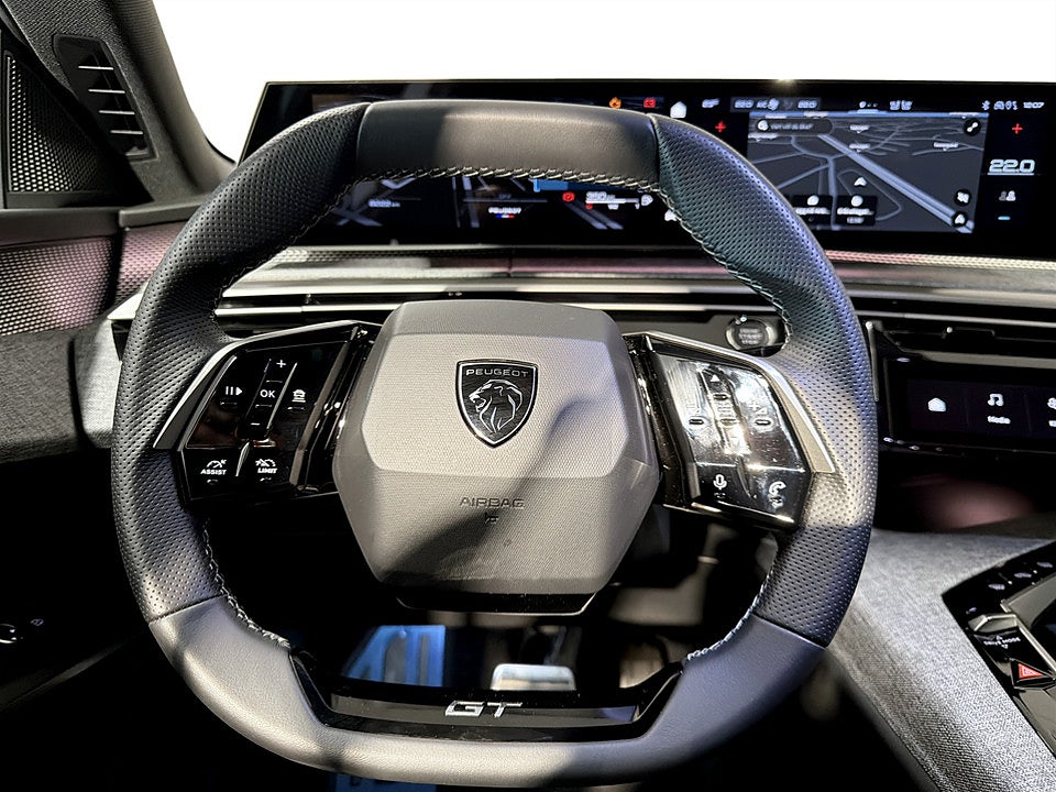 Bild på Peugeot 3008 GT Hybrid 145hk Aut B-KAMERA CARPLAY