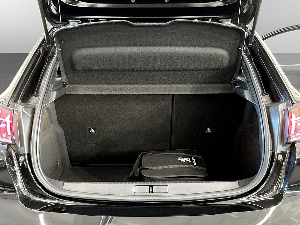 Bild på Peugeot e-208 GT 50 kWh 136hk Aut B-KAMERA CARPLAY