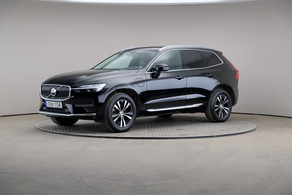 Volvo XC60 Recharge T6 350hk AWD Core Edition Drag