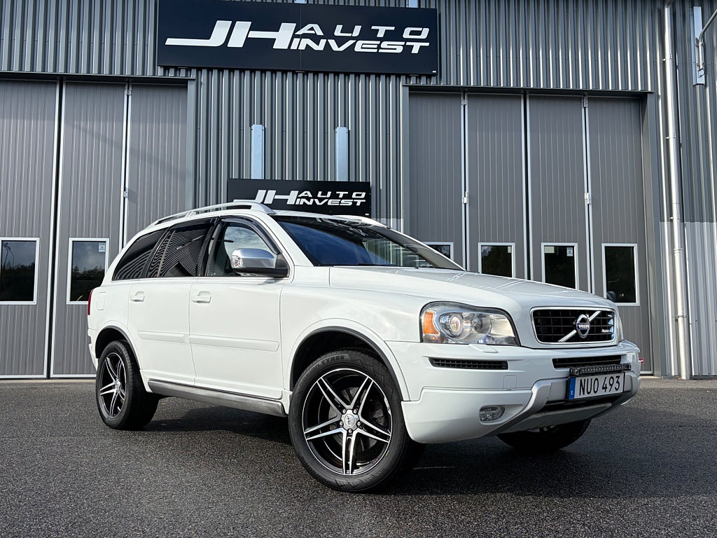 Volvo XC90 7-seater D5 AWD Geartronic R-Design Svensksåld Nyservad