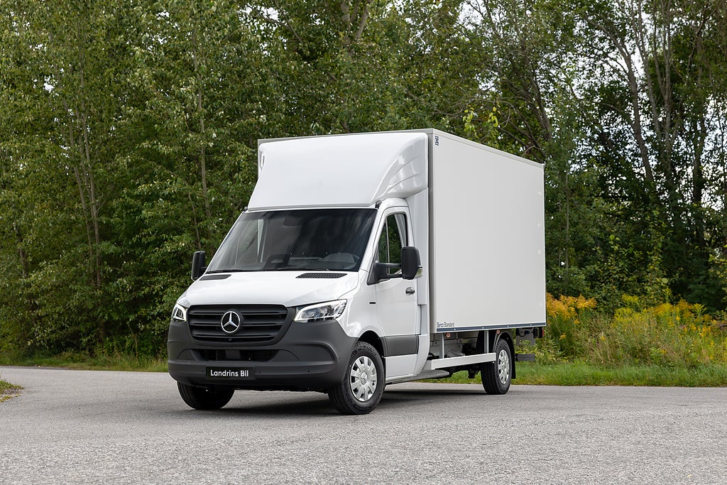 Mercedes-Benz eSprinter 420 CHASSI A3(Lagerbil)18 kubik skåp