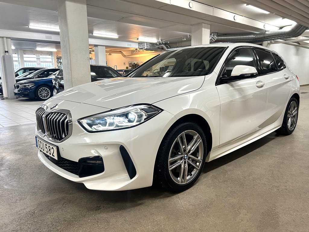 BMW 118 d Steptronic M Sport Connected Euro 6 150hk