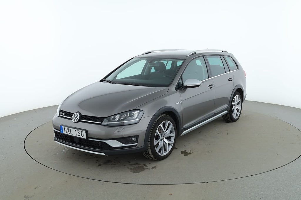 Volkswagen Golf Alltrack 2.0 TDI 4Motion / Värmare, CarPlay, Dragk...