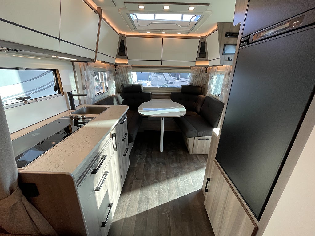 Kabe Estate 470 XL / ALDE / Resevagn / Året runt standard /  - Kabe