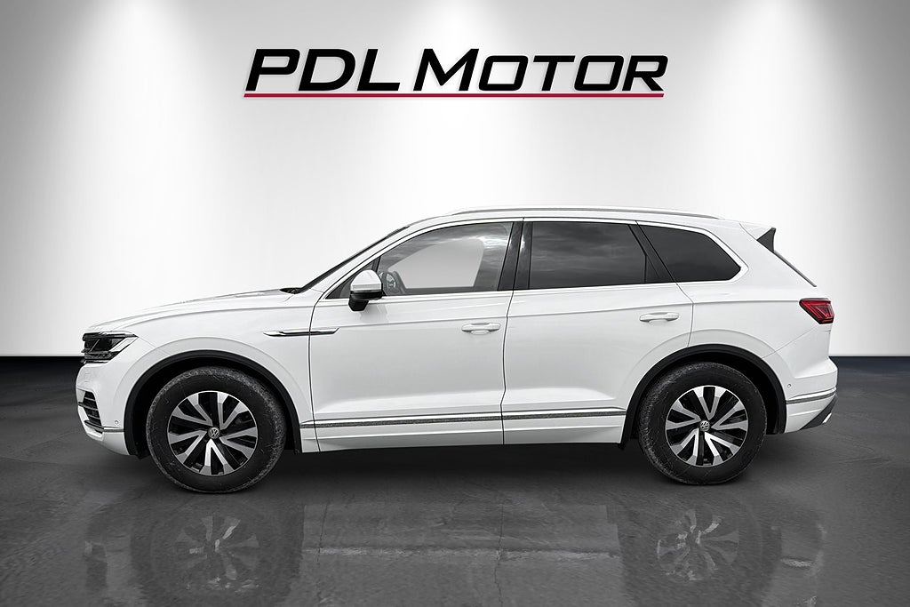 Volkswagen Touareg 2018 - miniatyr 3