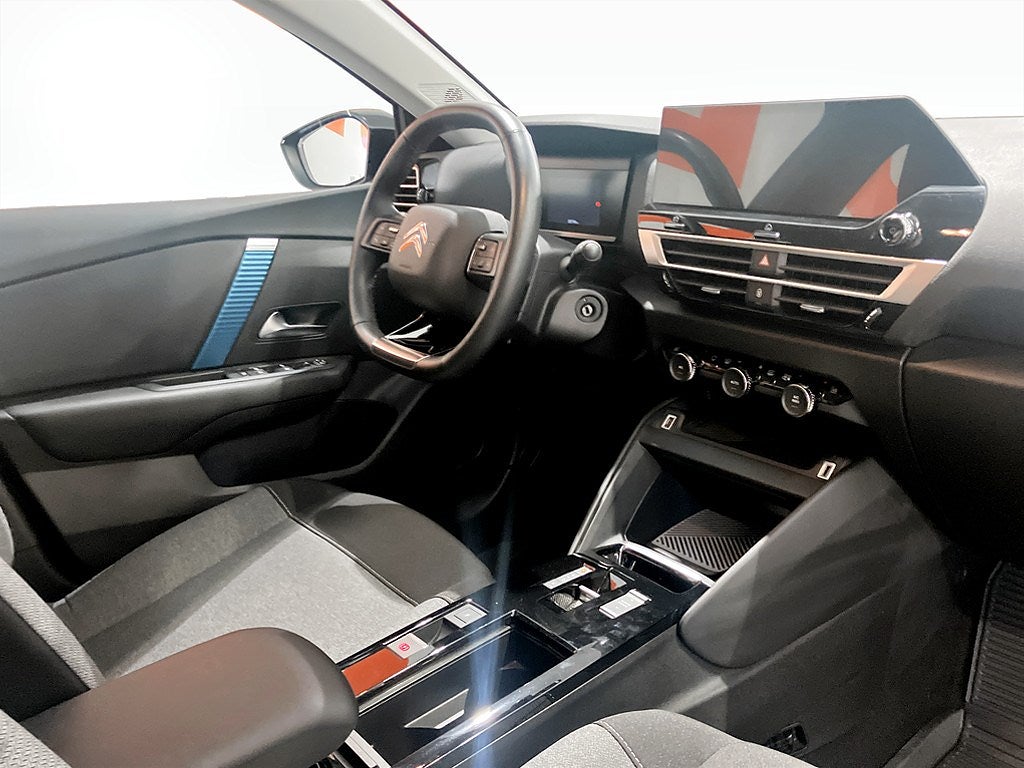 Bild på Citroën e-C4 Feel 50kWh 136hk Aut - CARPLAY, FARTHÅLLARE