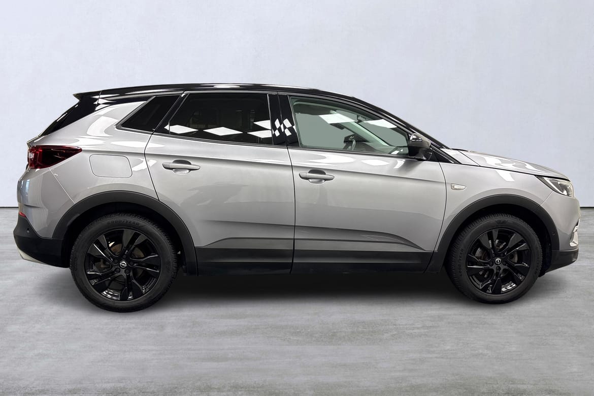 Opel Grandland X X 1,2 Design Line 2021, photo 3/10