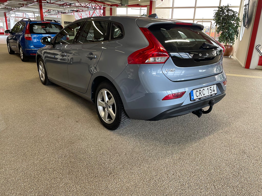 Volvo V40 2017 - miniatyr 3