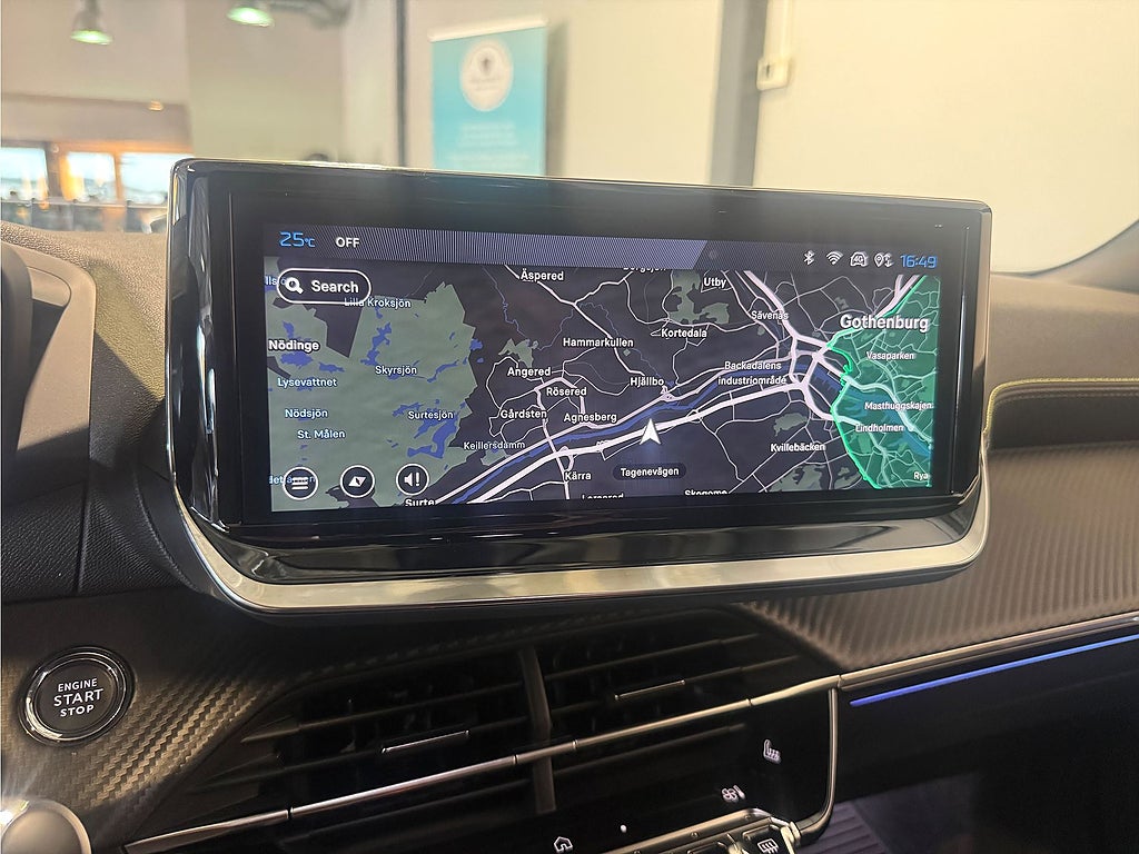 Bild på Peugeot 2008 GT 1.2 PT 130hk Aut - B-KAMERA, CARPLAY