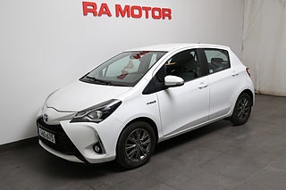 Halvkombi Toyota Yaris 1 av 25