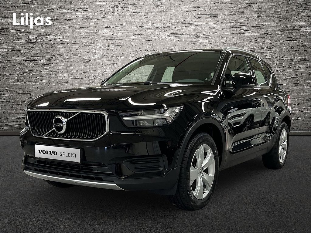 Volvo XC40 T2 FWD Momentum Advanced