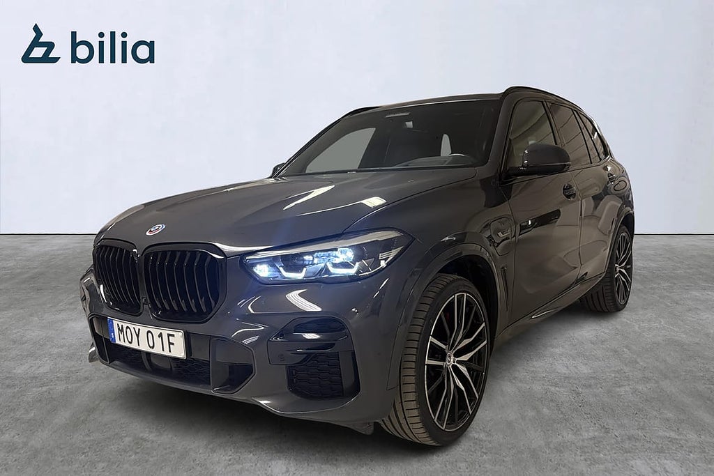 BMW X5 xDrive45e iPerformance M sport/MOMS/Drag/Läder
