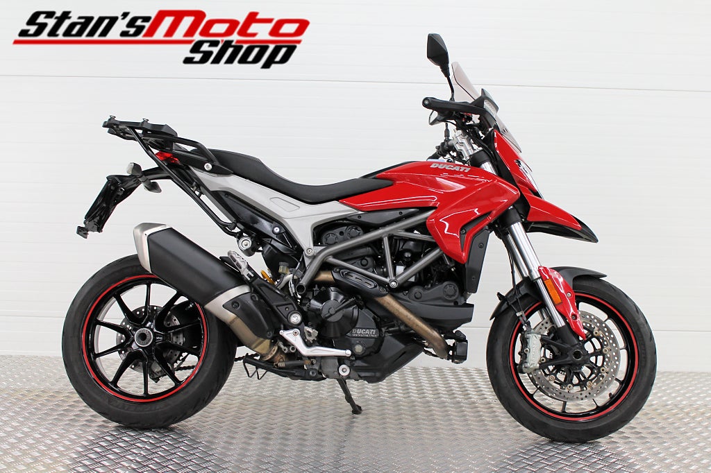 Ducati Hyperstrada 939 ABS 