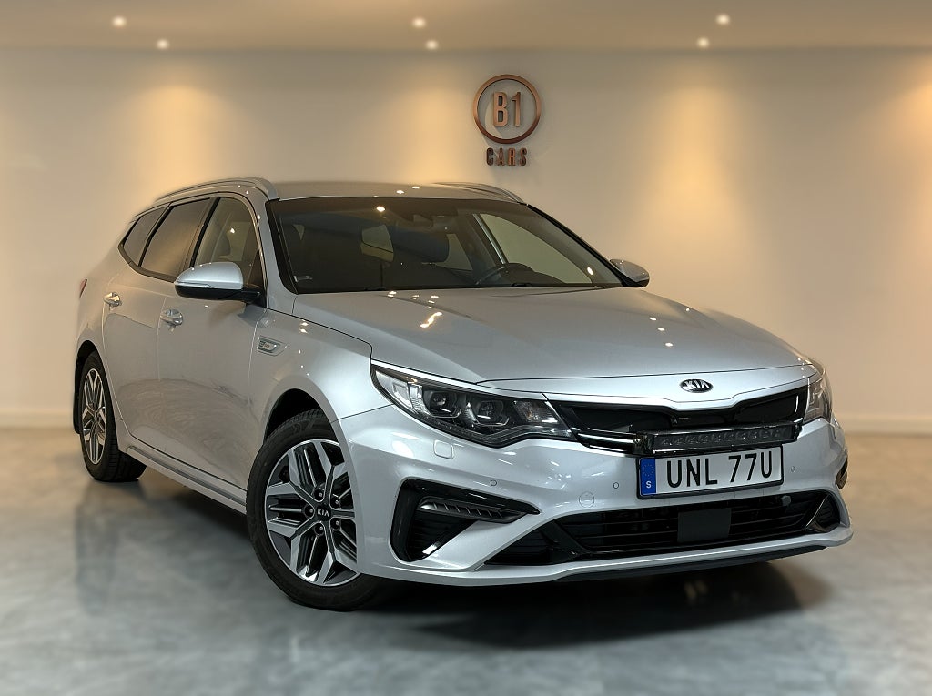 Kia Optima Sport Wagon Plug-in Hybrid Advance Plus SKINN DRAG H/K 
