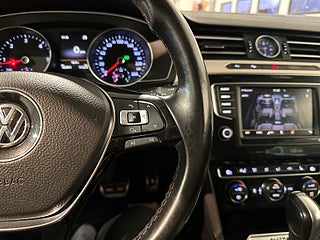 Volkswagen Passat Alltrack 2.0 TDI AWD CarPlay Drag Dvärm Kamera skinn SoV – bild 21