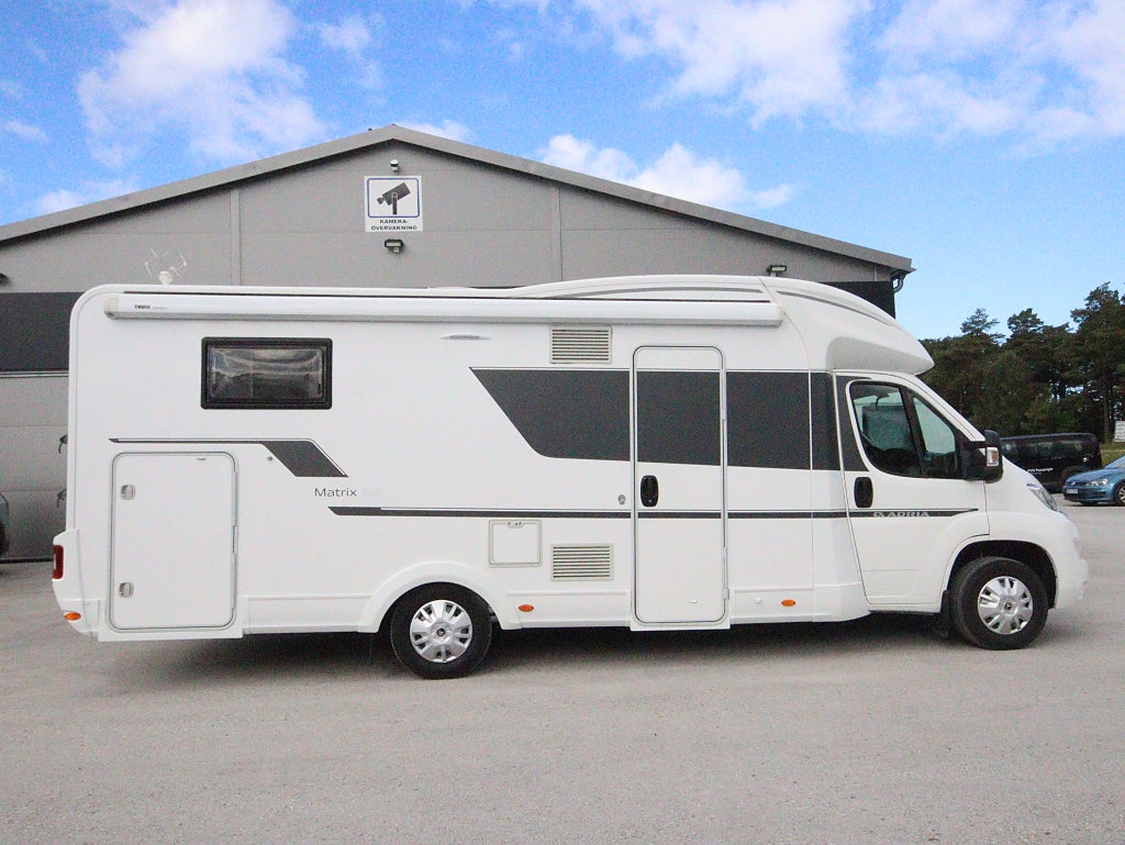 Adria Matrix Axess 670 SC (163 hk)
