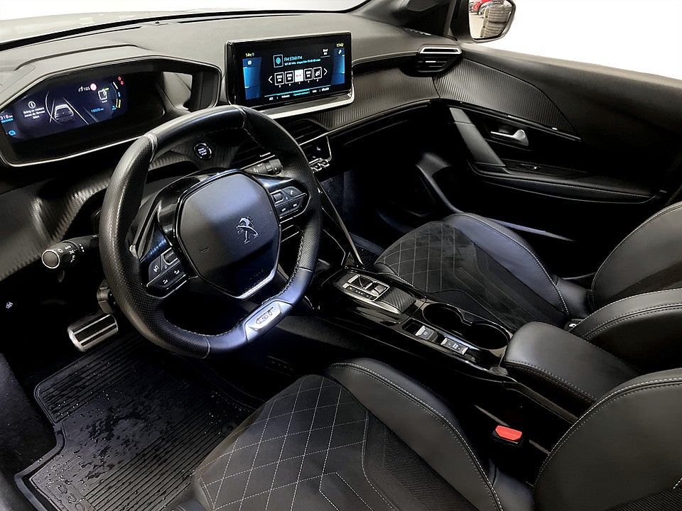 Bild på Peugeot E-208 GT 50kWh 136hk Aut - B-KAMERA, EN ÄGARE