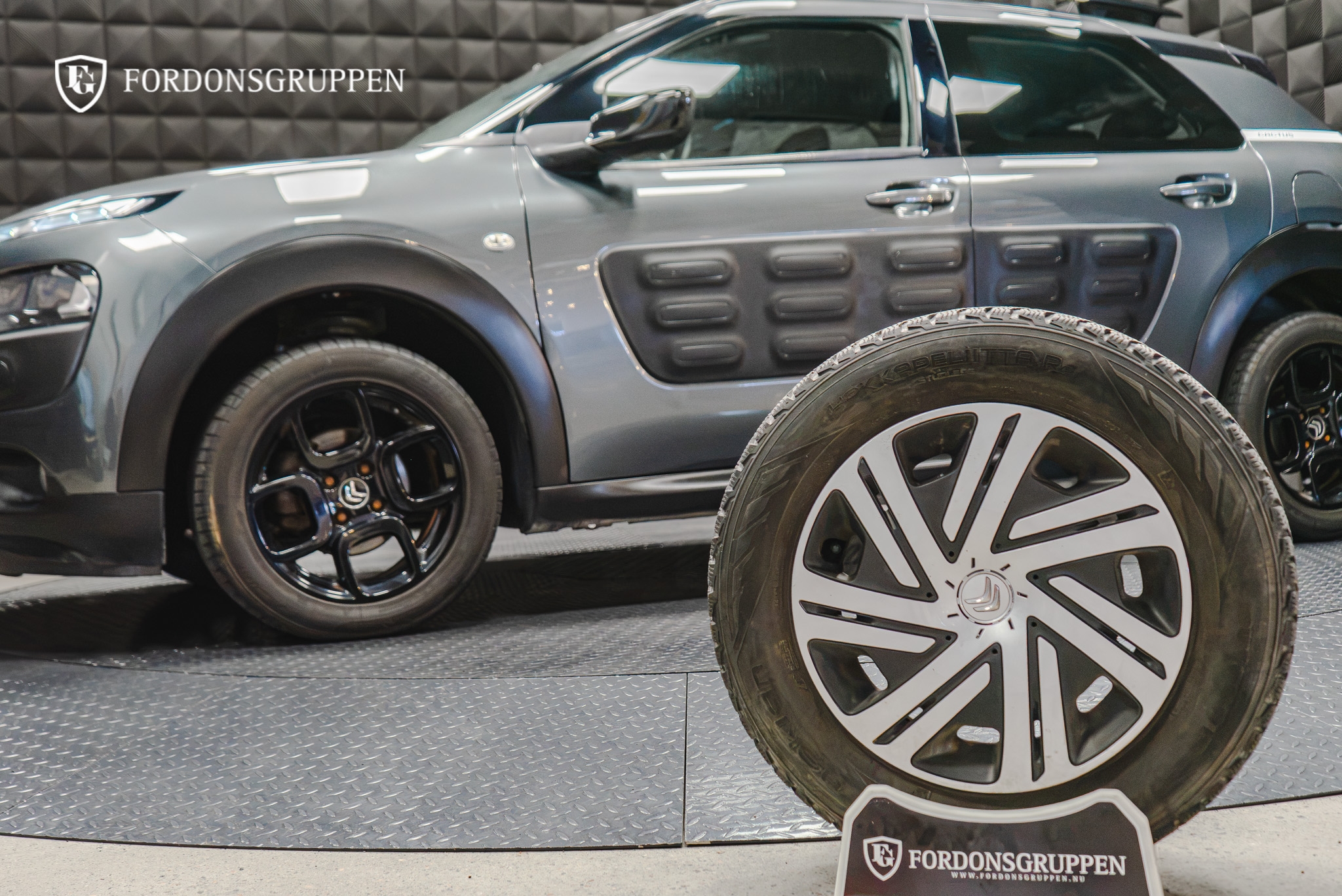 Citroen C4 Cactus 2017, bild 2/75