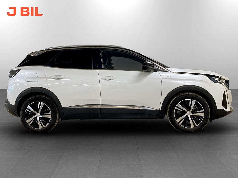 Bild på Peugeot 3008 GT Hybrid4 PHEV 300hk Aut 4WD B-KAMERA CARPLAY