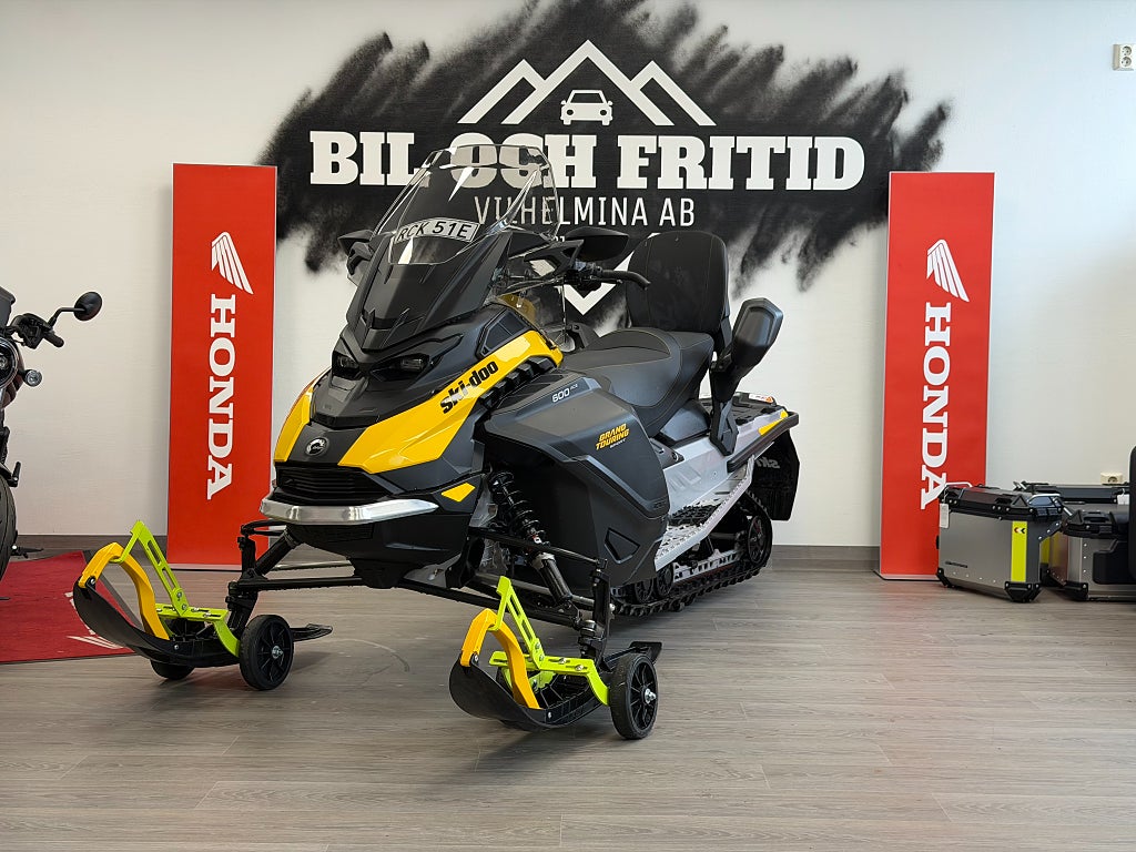 Ski-Doo Grand Touring Sport 600 ACE 137" 3500mm 32mm Ripsaw