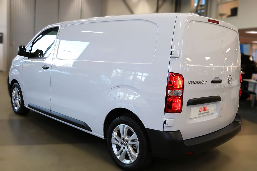 Bild på Opel Vivaro-e Business 75 kWh Aut L2 - OMGÅENDE LEVERANS!