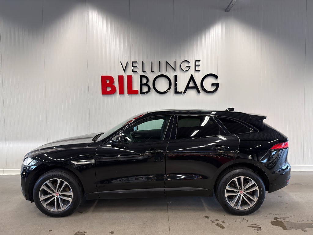 Jaguar F-Pace 20d AWD R-Sport Pano Meridian B-kamera Drag Navi Skinn