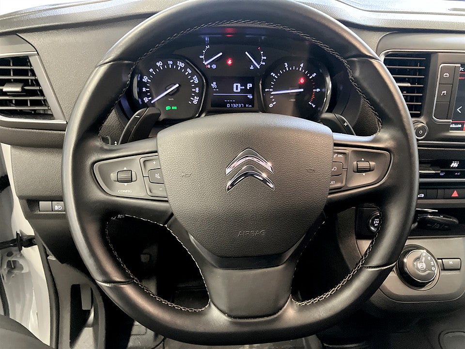 Bild på Citroën Jumpy Business Premium 2.0 BHDi  145hk Aut L2 B-KAMERA DRAG