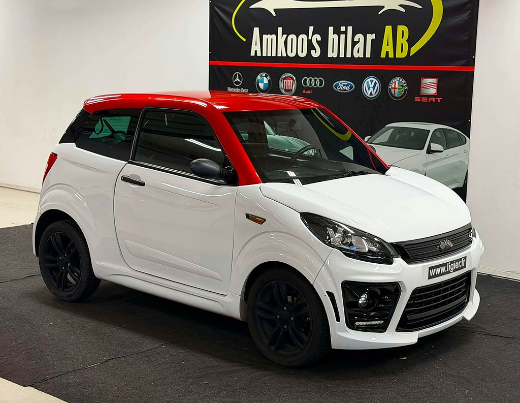 Ligier JS50L 0.5 DCI CVT