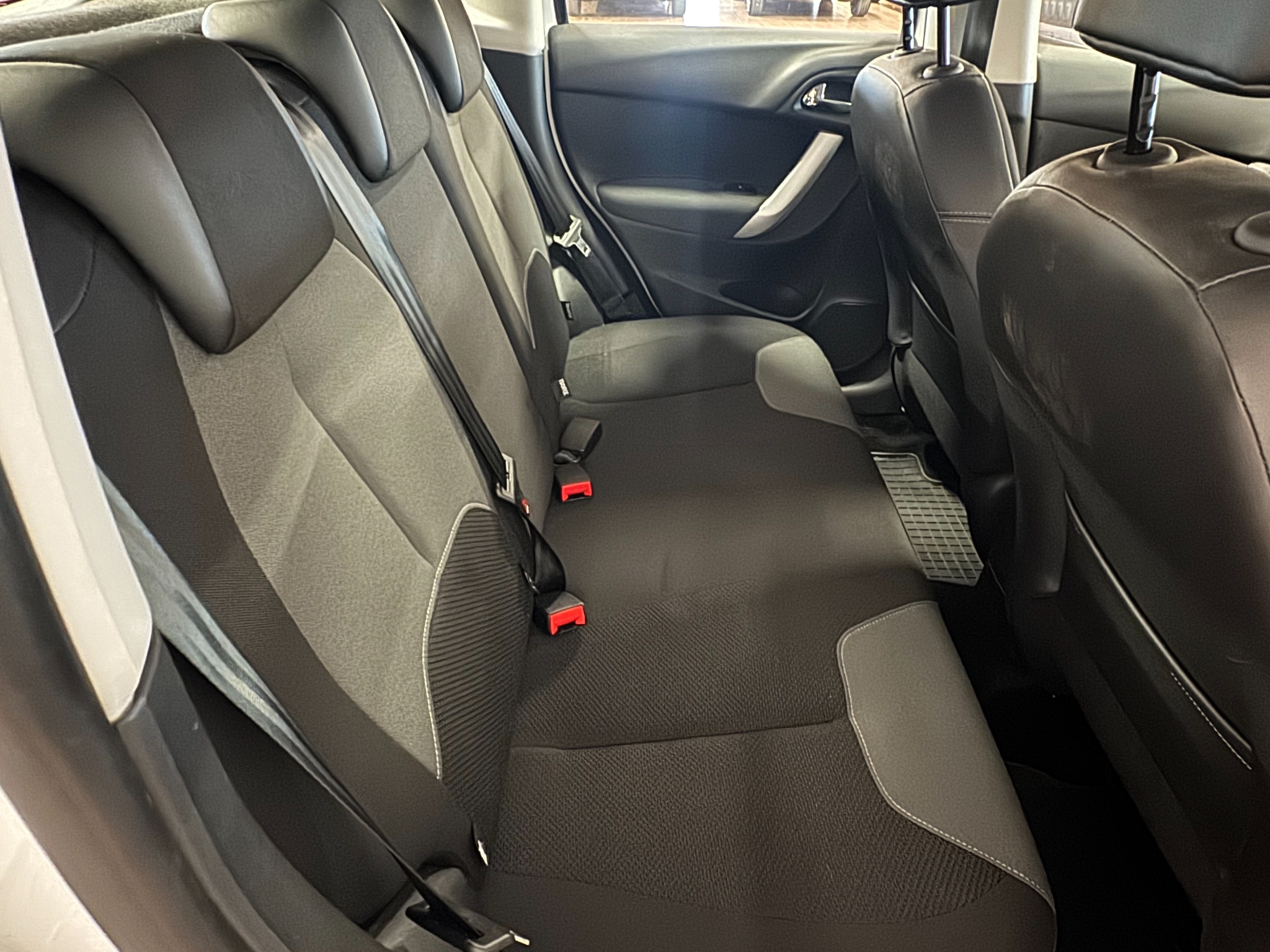 Citroen C3 1.4 HDi 2012, bild 4/37