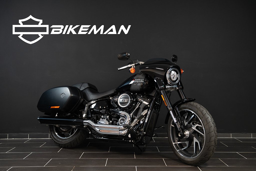 Harley-Davidson Sport Glide ENDAST 388 MIL! JUST NU 3.95% !