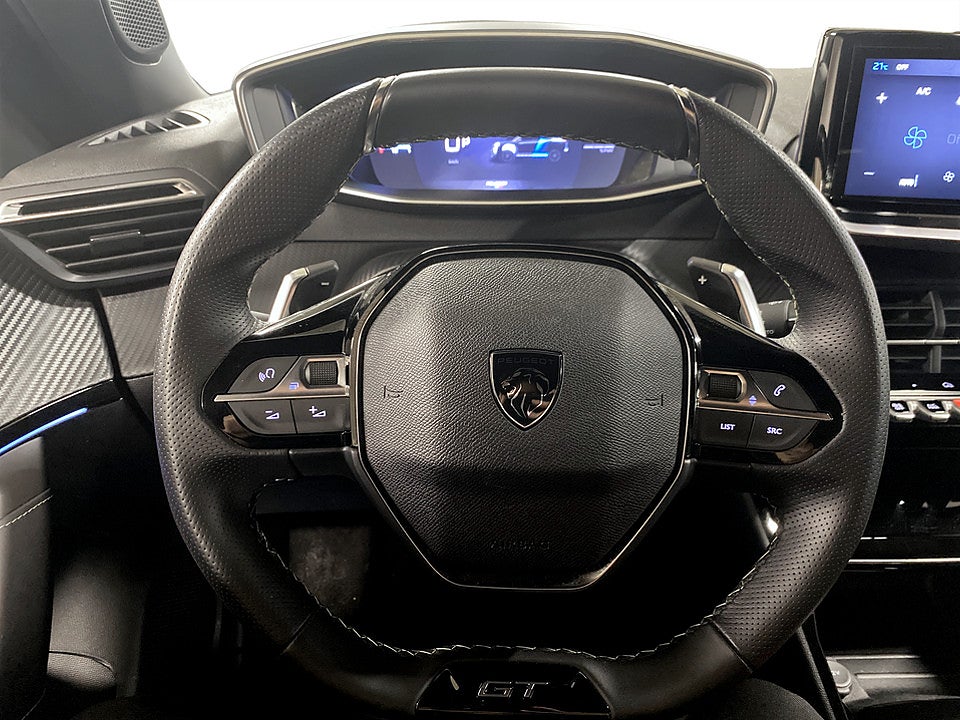 Bild på Peugeot 2008 GT Hybrid 145hk Aut B-KAMERA CARPLAY