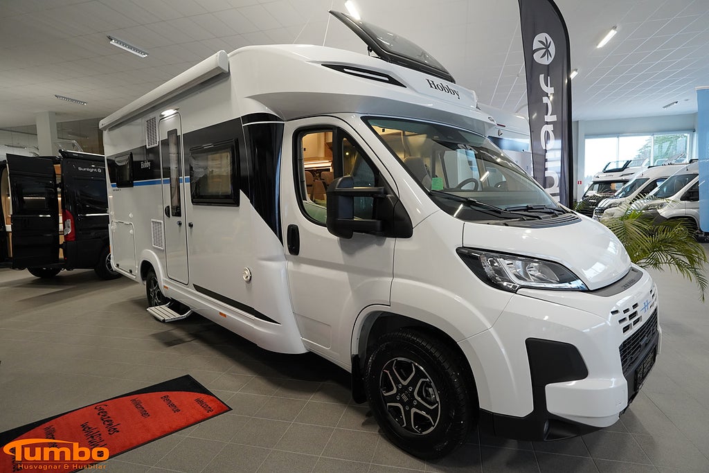 Hobby ONTOUR T 700 F Sverigepaket  