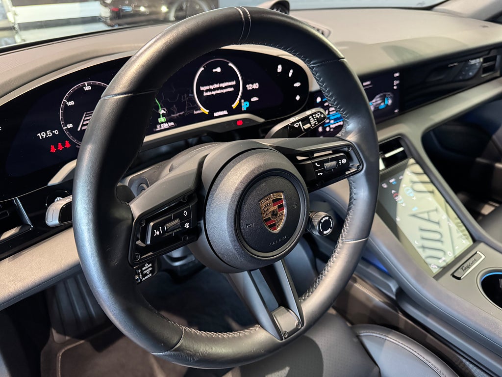 Porsche Taycan 4 Cross Turismo Direct Drive - bild 7