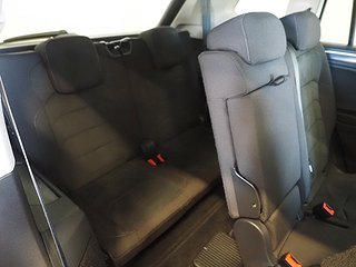 SUV Volkswagen Tiguan 13 av 22