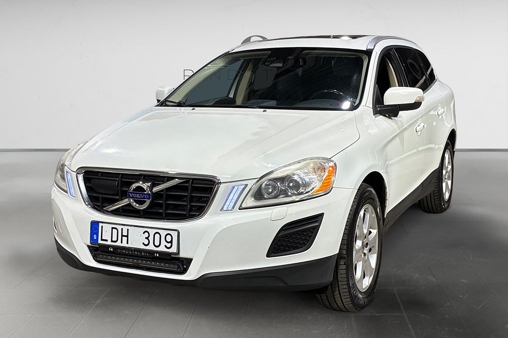 Volvo XC60 D5 205 HK AUT AWD SUMMUM DRAG KAMREM BYTT NYSERV NYBES