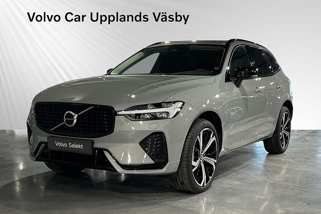 Volvo XC60 T6 Plus Dark Edition / HarmanKardon (SELEKT)