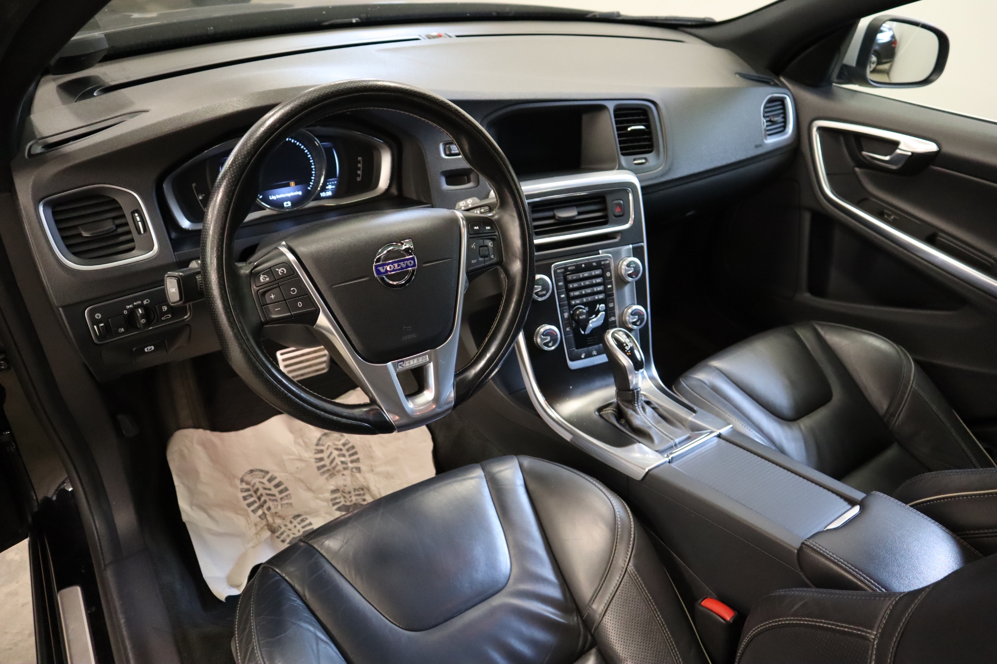 Volvo V60 D4 R-Design BE 2016, bild 7/60