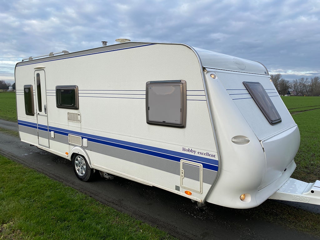 Hobby 560 Kmfe Excellent AC/ Mover/ Ugn/ 6 bäddar