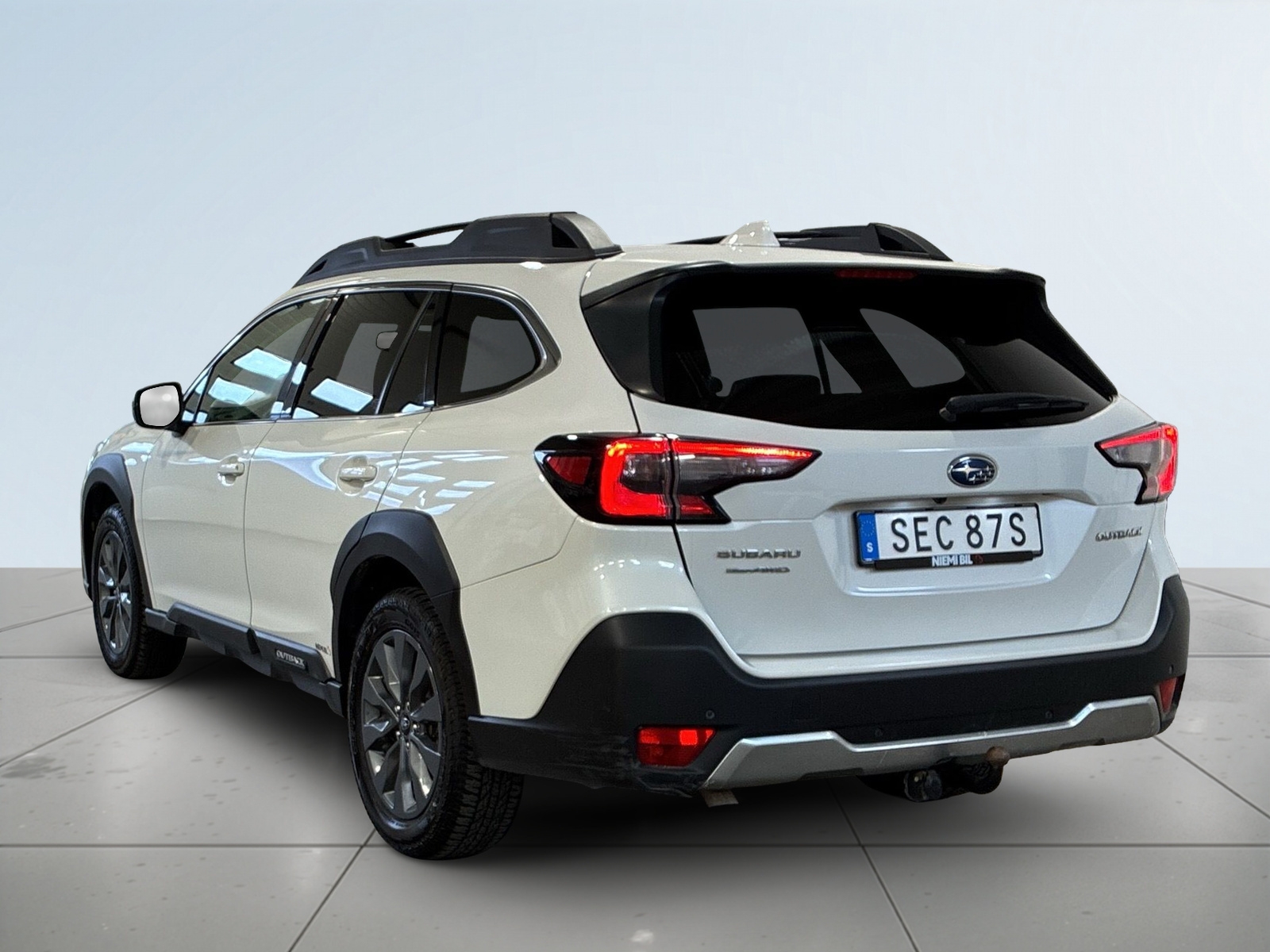 Subaru Outback 2023, photo 5/10