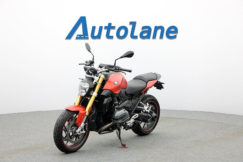 BMW R 1200 R* Akrapovic körlägen pro ABS pro