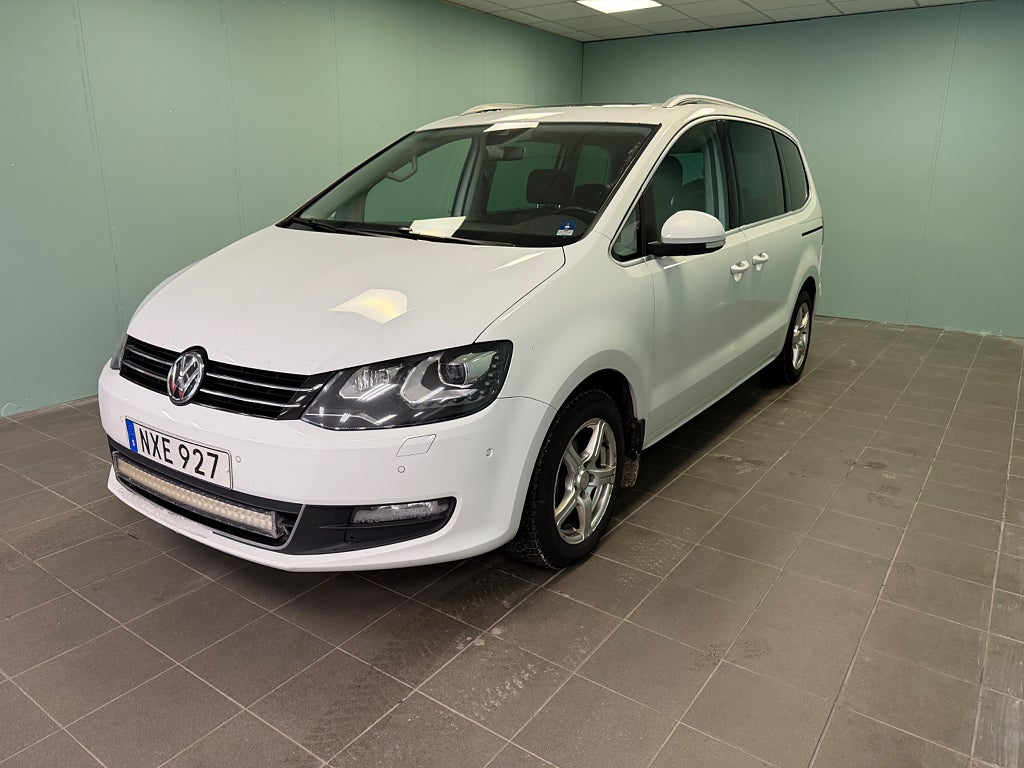 Volkswagen Sharan 7-seater 2.0 TDI DPF SCR BMT 4M Base Drag VÄrmare SoV