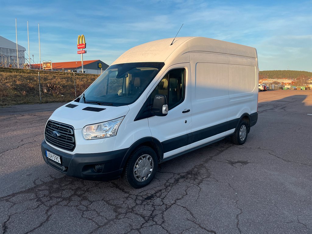 Ford Transit 350 2.0 TDCi SelectShift Drag Värmare