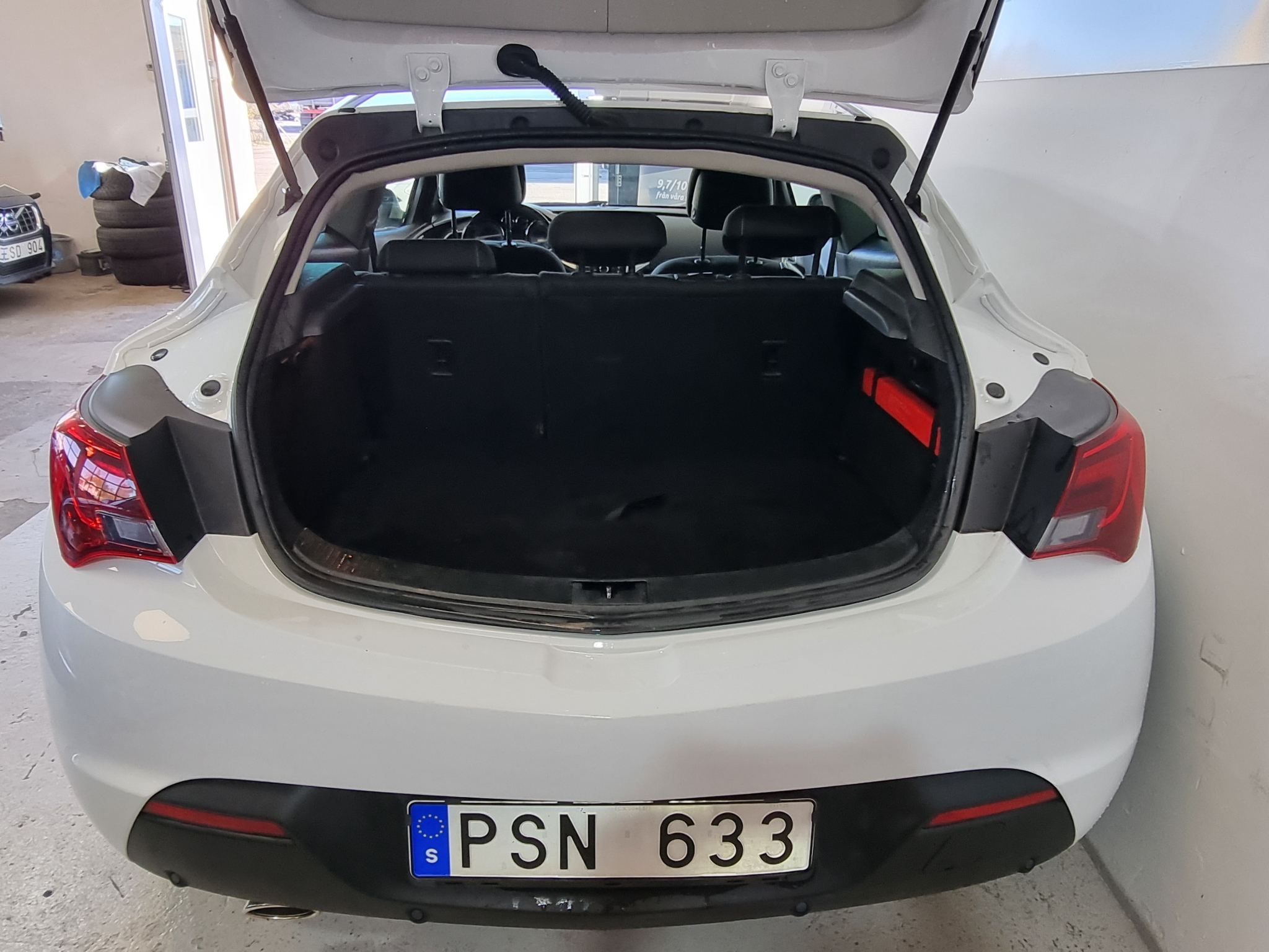 Opel Astra GTC 1.4 Turbo 140hk 2012, bild 6/42