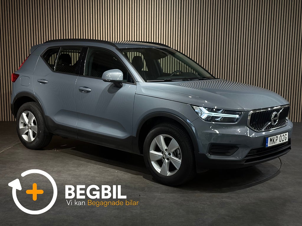 Volvo XC40 T2 Momentum Core /B-Värmare/Kamera/