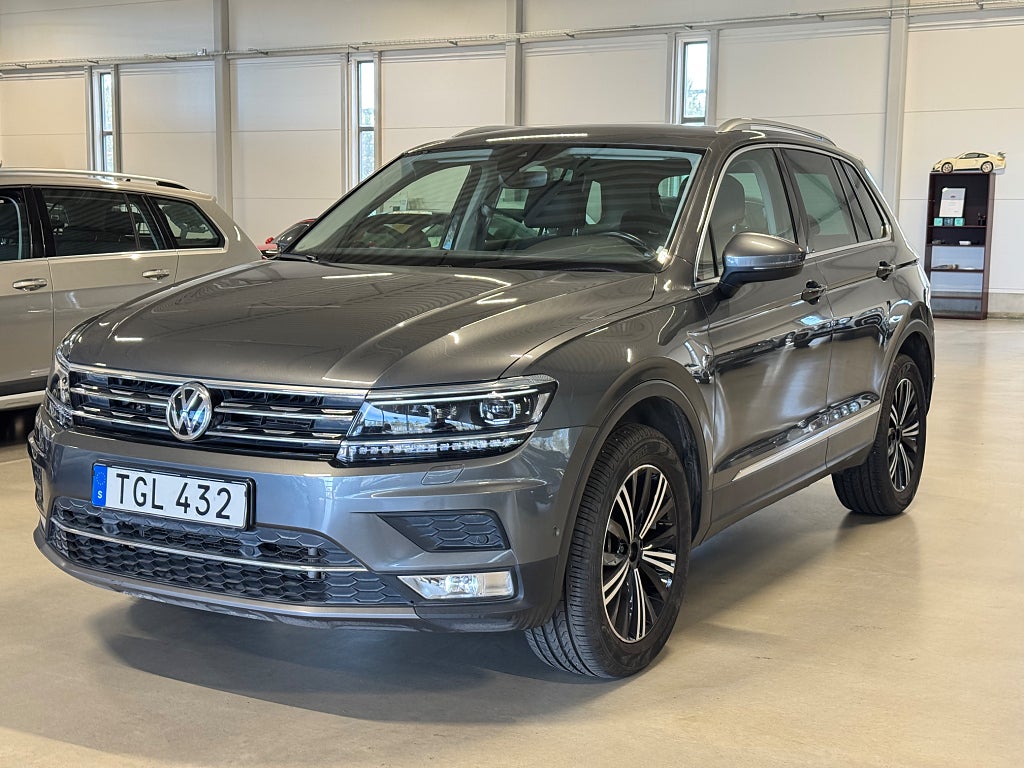 Volkswagen Tiguan 2.0 TDI AUT 4WD DRAG VÄRMARE V-HJUL DUBB KAMERA MOMS 