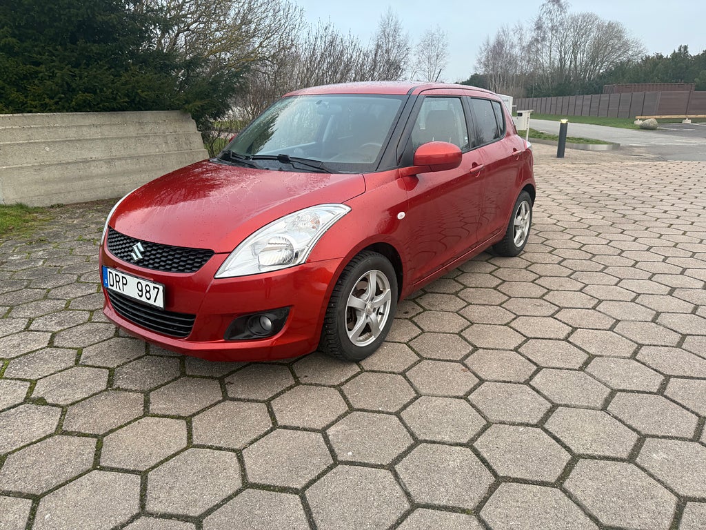 Suzuki Swift 5-dörrar 1.2 VVT ,Nyservad,Kamkedja 