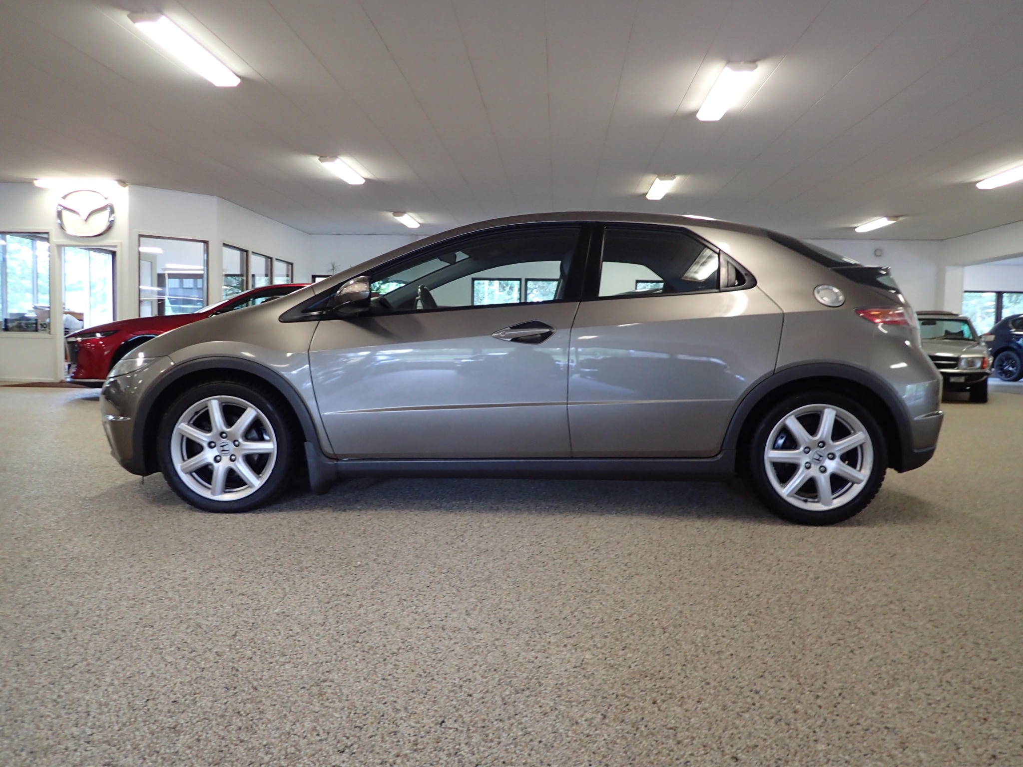 Honda Civic 1.8 i-VTEC 140 hk Sport 5d 2008, bild 4/10