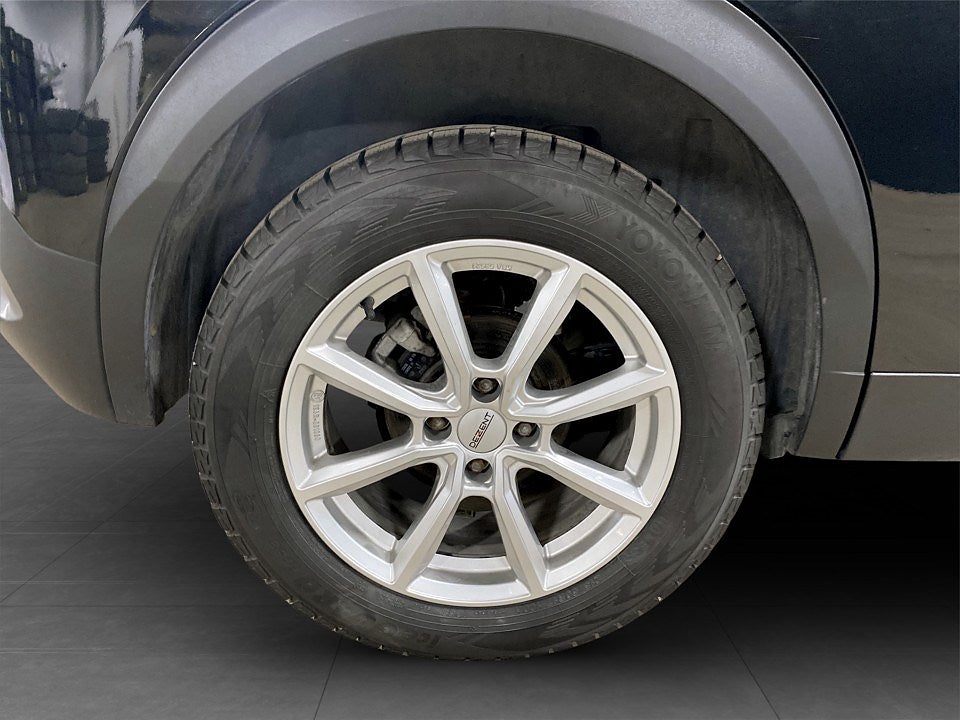 Bild på Peugeot 2008 Allure 1.2 PT 130hk - B-KAMERA, CARPLAY