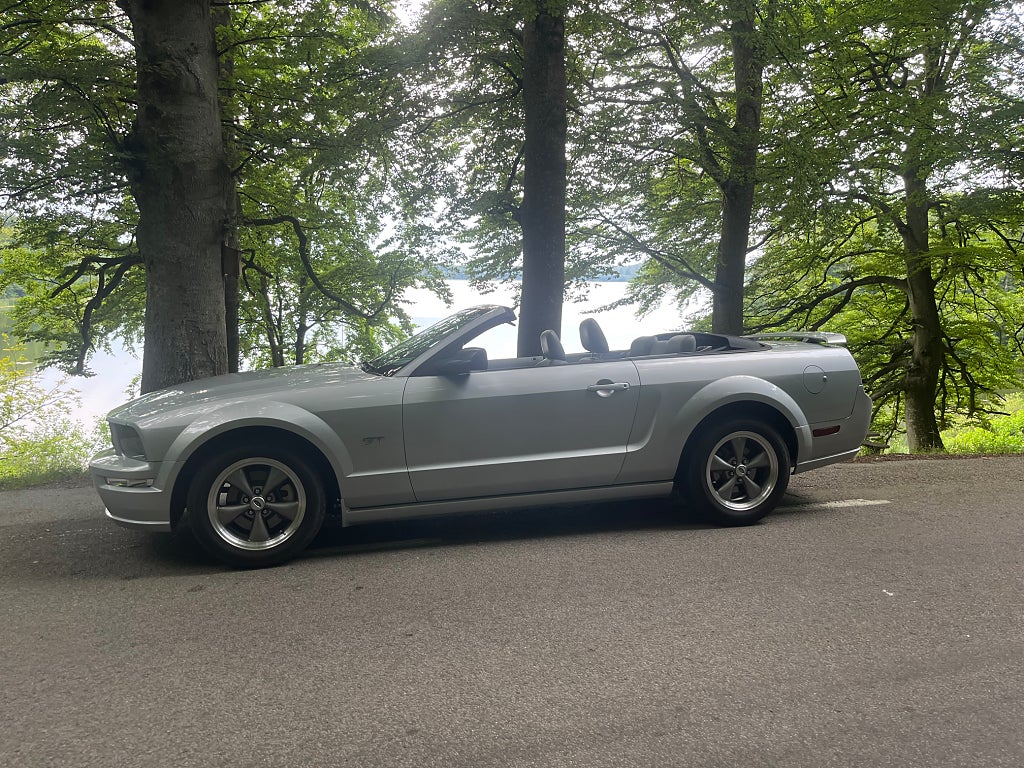 Ford Mustang GT Convertible. ”HÖSTPRIS”