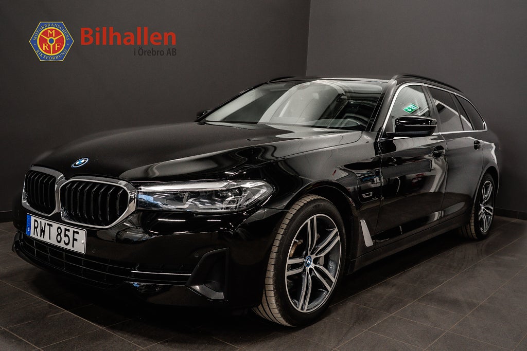 BMW 530e Touring M-Ratt Läder Kamera Navigation MOMS